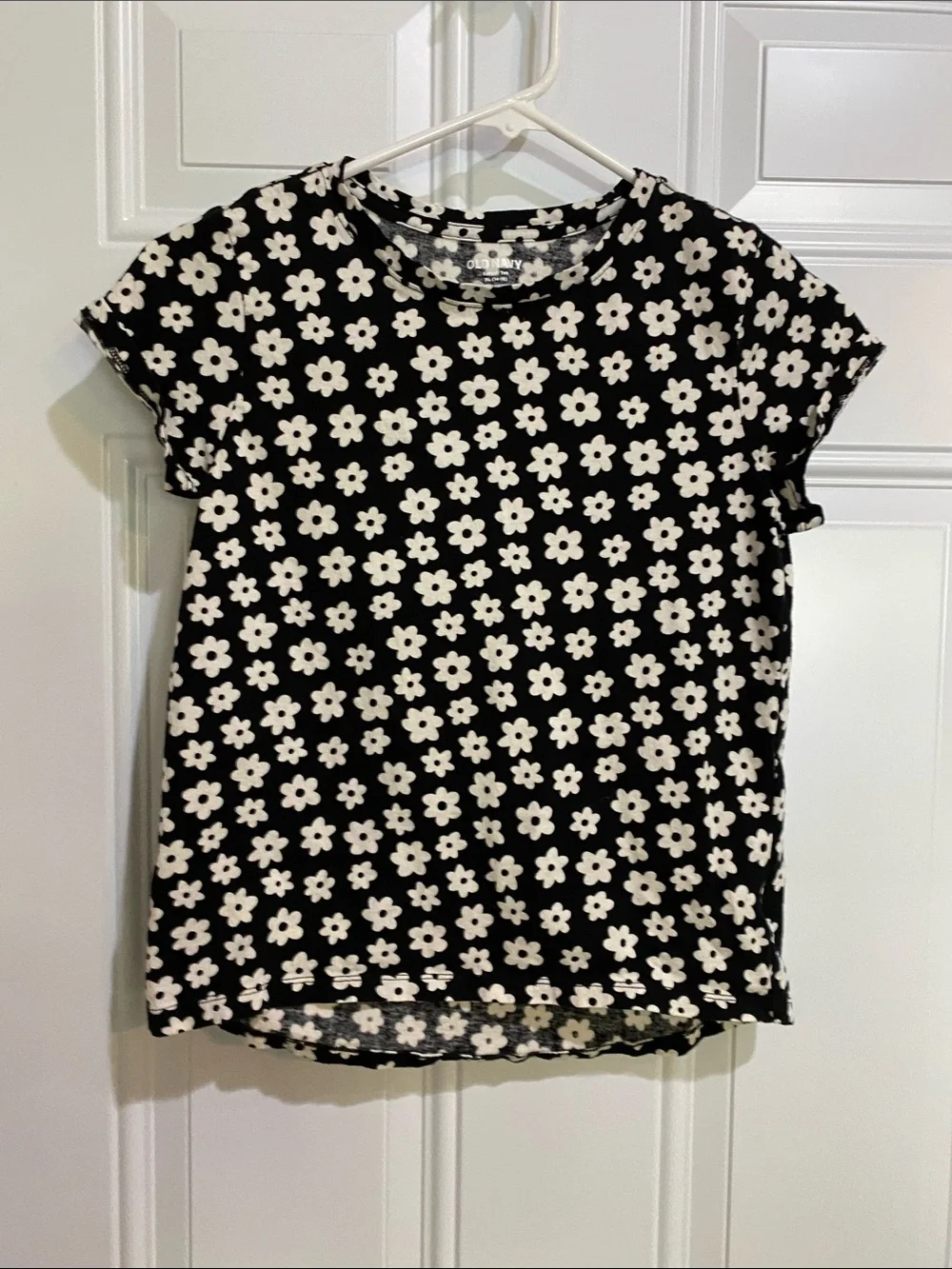 Old Navy Black Tee with White Daisy Pattern - Short Sleeve